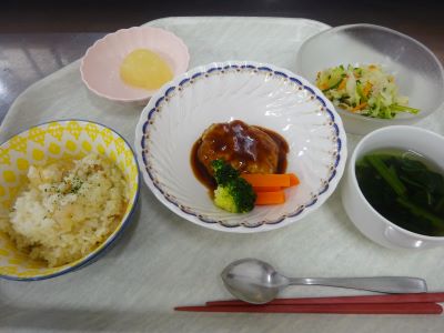 手作りハンバーグ1.JPG