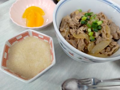 麦とろ豚丼3.jpg