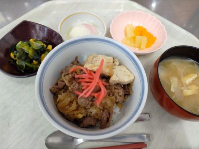 牛すき丼2.jpg
