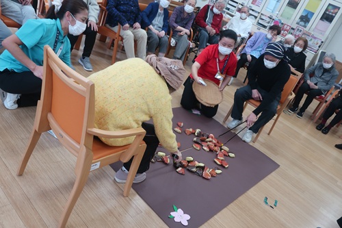 栗拾い③.jpg
