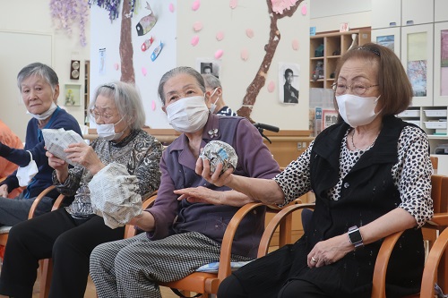 新聞ビリビリ②.jpg