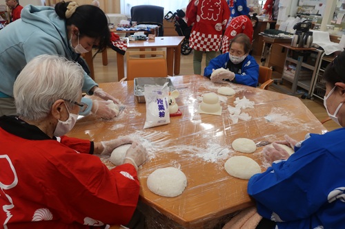鏡餅づくり⑤.jpg