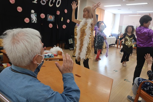 ディスコとバーレスク⑦.jpg