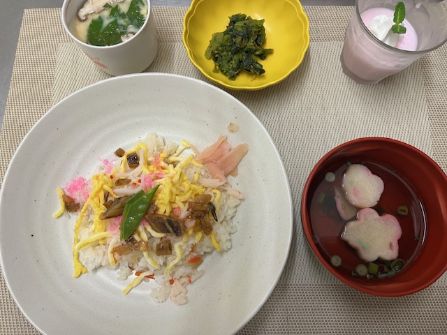 2026.3.3 ちらし寿司~ひな祭り~.jpeg