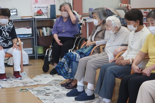 新聞②.jpg