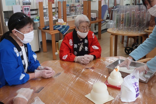 鏡餅づくり②.jpg